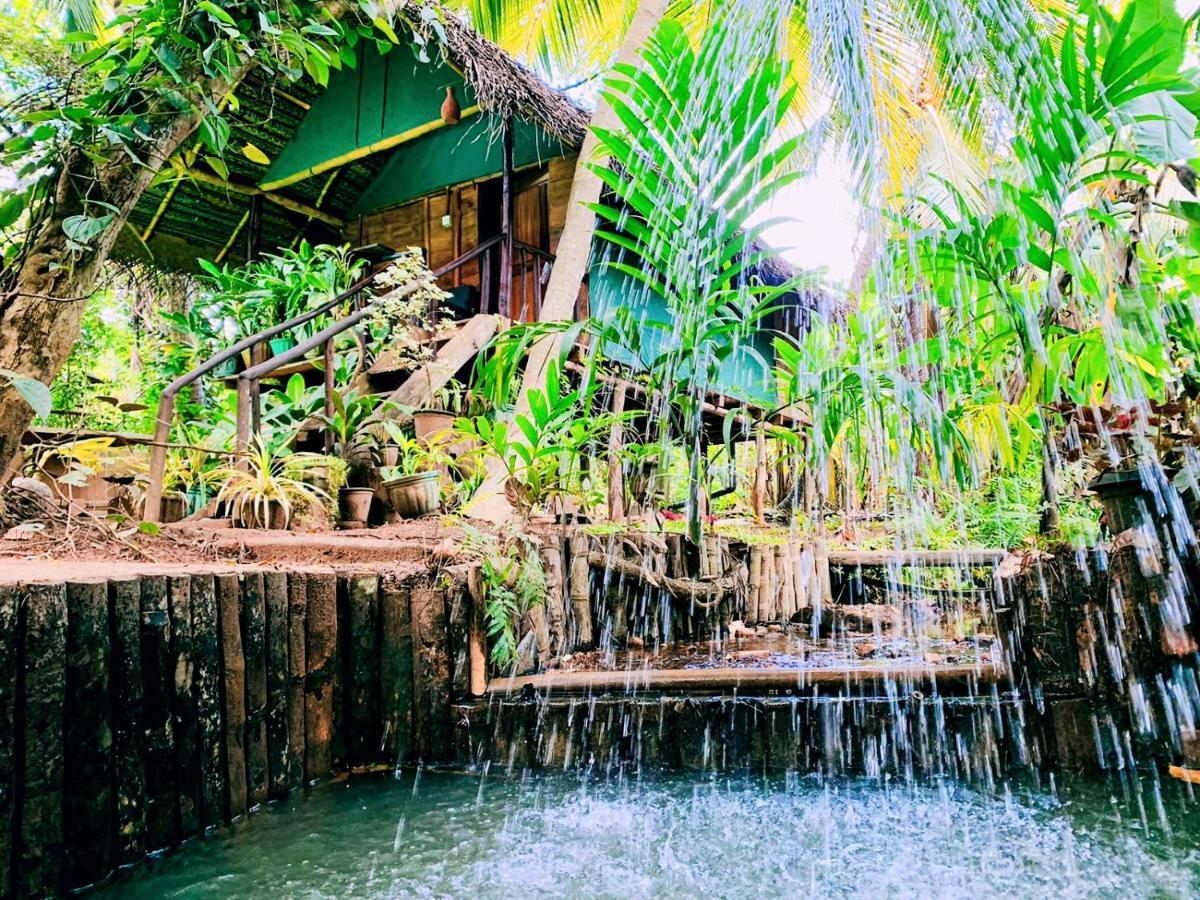 Brookline Safari Resort Udawalawe Eksteriør billede