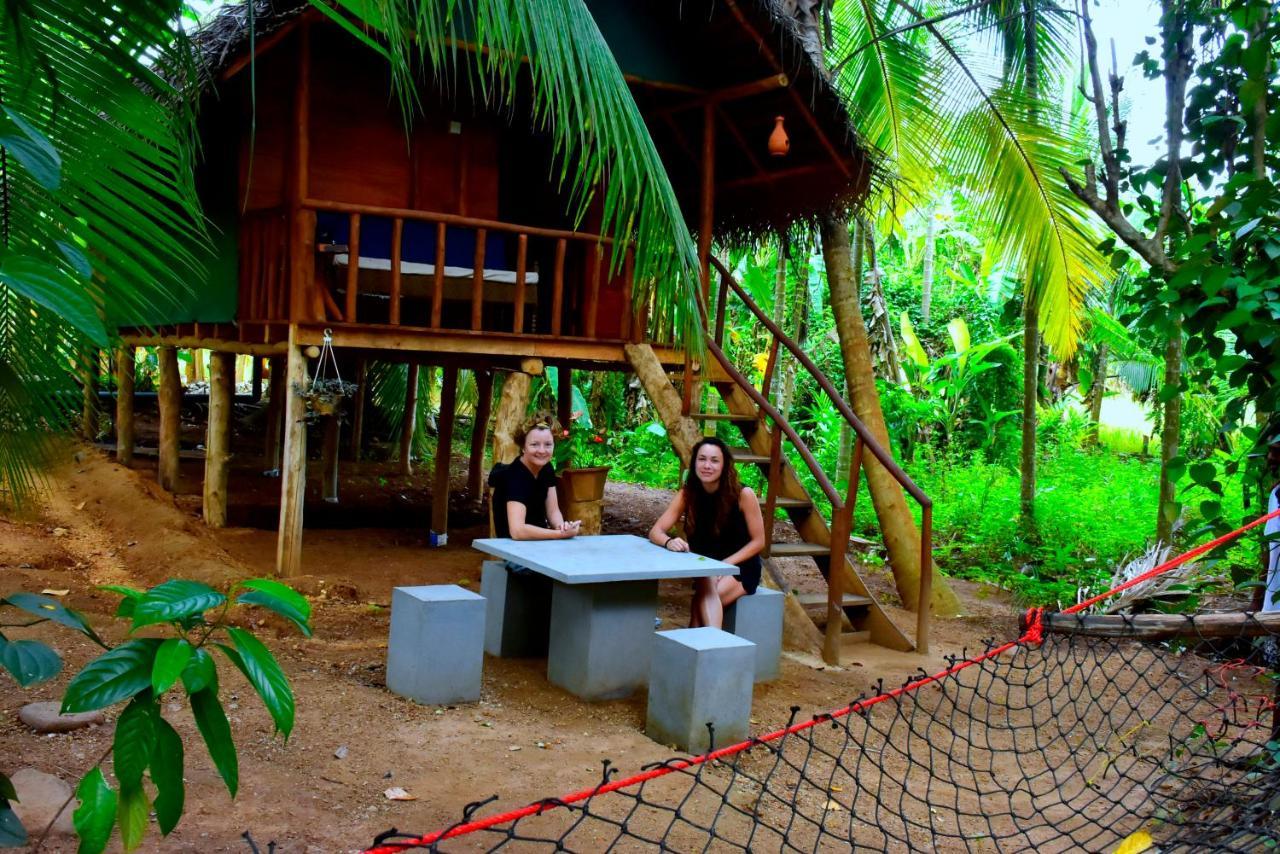 Brookline Safari Resort Udawalawe Eksteriør billede